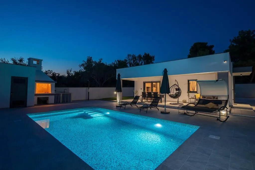 Villa Natali By Istrialux Peroj Croatia